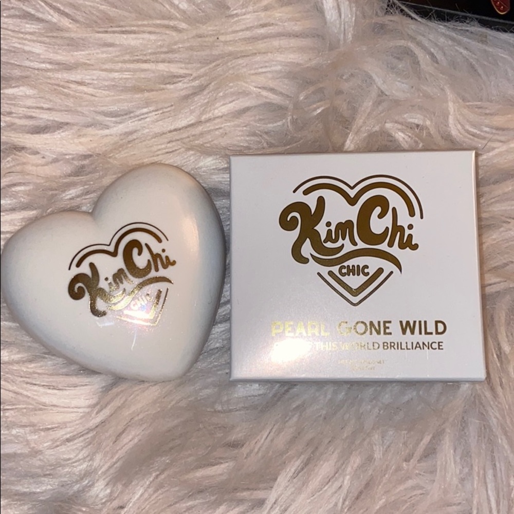 KimChi Chic Beauty Pearl Gone Wild Highlighter